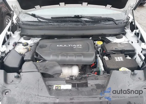 2018 Jeep Cherokee Latitude Plus Fwd from USA, damaged, VIN 1C4PJLLB5JD595089